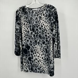 Susan Graver Womens Pullover Top Size XL Black Gray Chetah Leopard‎ Animal Print